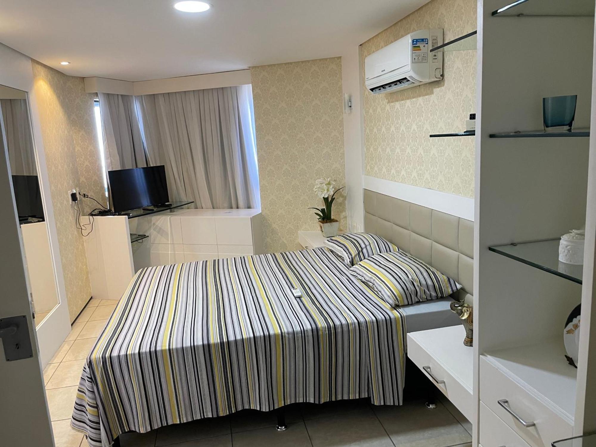 Apartamento Iate Plaza